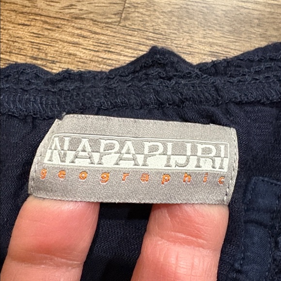 Napapijri Embroidered Eyelet Shirt Cotton & Modal Large - Picture 4 of 8